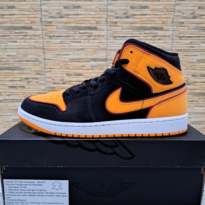 AIR JORDAN 1 MID SE VIVID ORANGE ORIGINAL