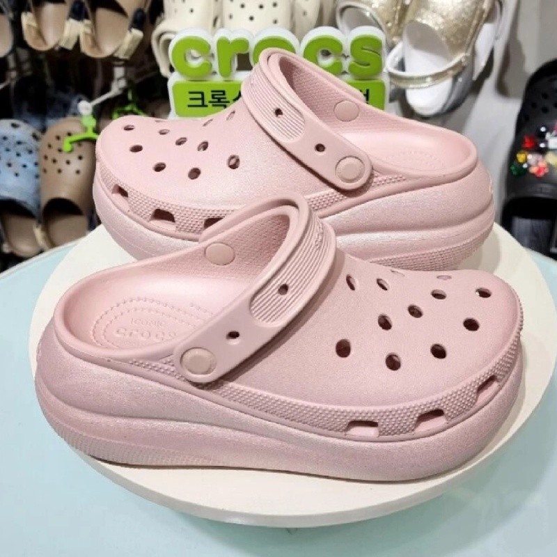 Crocs Crush Shimmer Clog Sepatu Wanita Pink Shiny Sepatu Pantai Sepatu Wanita Lucu #208591 |rfes8crh