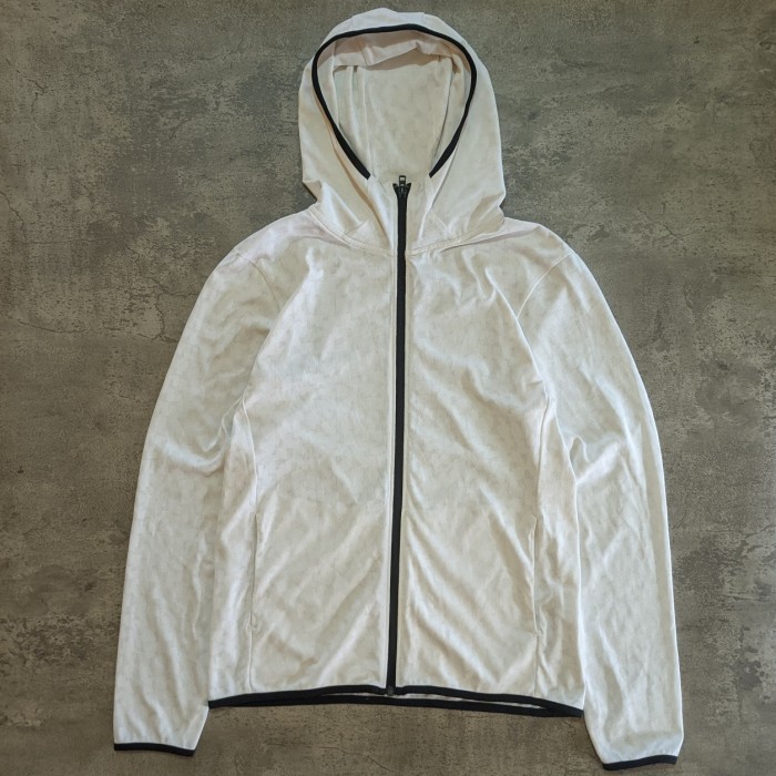 JAKET RUNNING UNIQLO DRY EX SPRZNY 2ND ORIGINAL