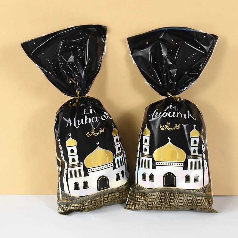 

Di OBRAL | Kantong Plastik Bingkisan Kado Eid Mubarak Gift Bag 50 PCS - Black | B-1326