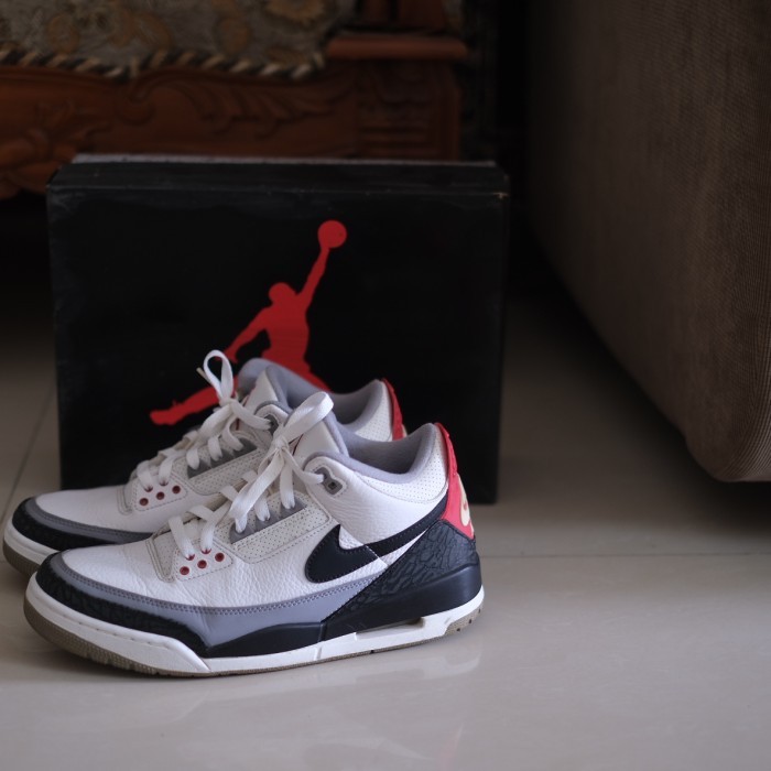 NIKE AIR JORDAN 3 TINKER HATFIELD