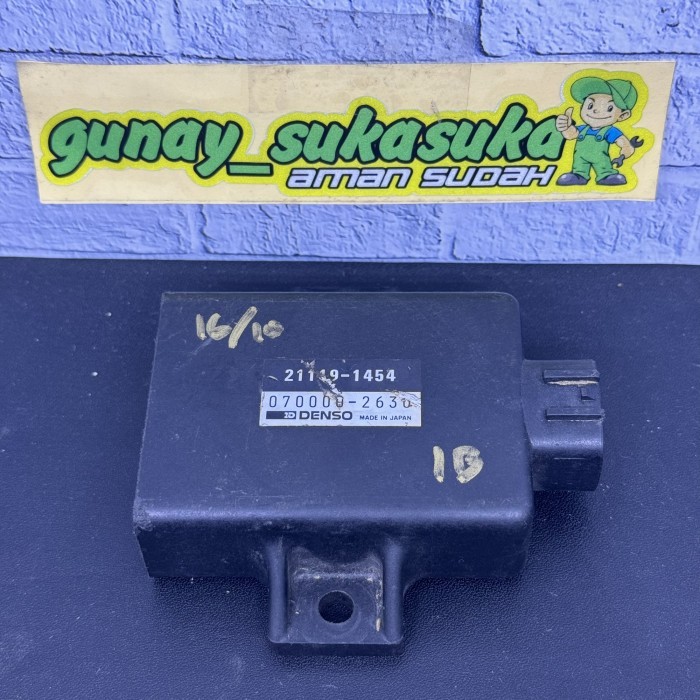 {Bekas} CDI Denso 1454 Ninja R SS RR ZX New RR Original Copotan Motor Kawasaki Berkualitas