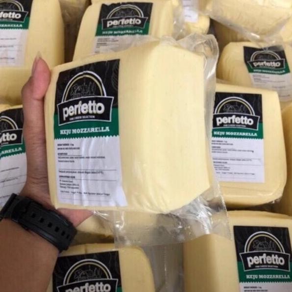 

Keju Melted Mozarella Perfetto (Kemasan Pabrik) 1 Kg Gojek