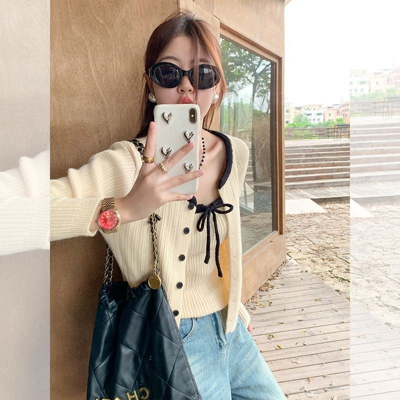 [Cream Winnie]Jaket kardigan wanita atasan rajutan lengan panjang yang lembut ala Korea