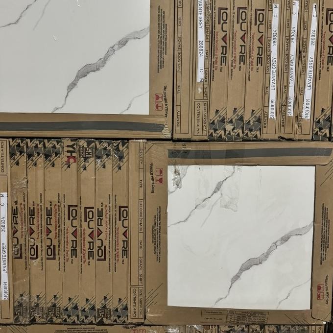 Kramik lantai motif marmer putih carara 50x50 HNT