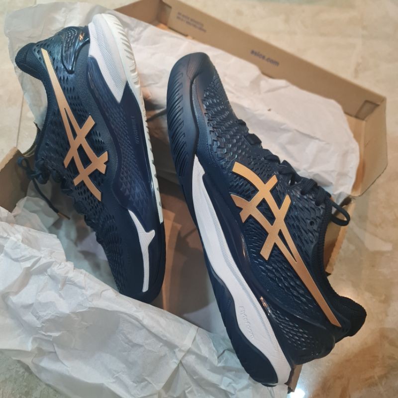 ASICS GEL RESOLUTION 9 sz.42 sepatu tennis tenis padel bekas second preloved