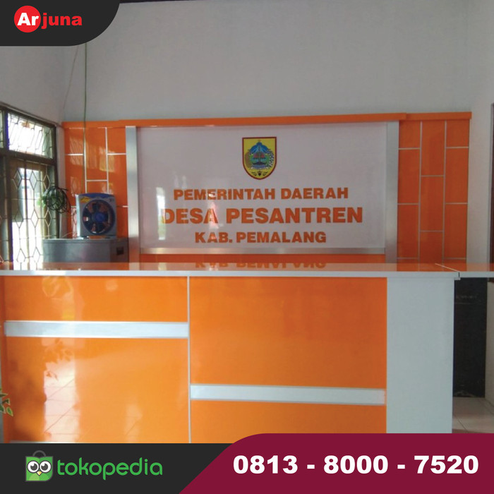 Backdrop Receptionist Akrilik I Untuk Tampilan depan Kantor