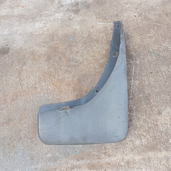 (Copotan) Mudguard Mud Guard Cover Penahan Lumpur Nissan Xtrail X-Trail T30 Bagian Roda Belakang