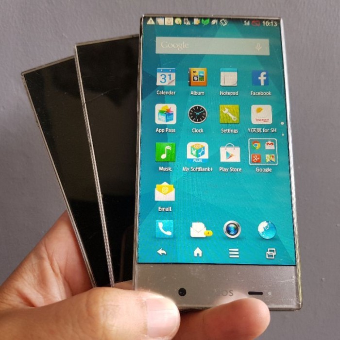 DIJUAL SHARP AQUOS CRYSTAL 305SH SECOND MURAH