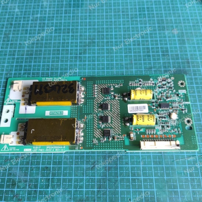 INVERTER CCFL LCD TV LG 32LK311 / LC320WXN 6632L-0528A