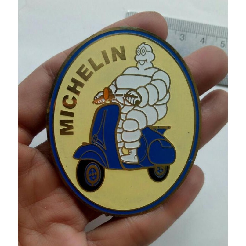 VINTAGE MICHELIN BADGE VESPA LAMBRETTA SCOOTER KUNINGAN BADGE MOTORCYC