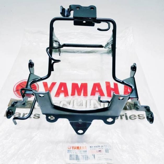 SH3 BREKET DUDUKAN LAMPU DEPAN VIXION OLD 2010~2012 ORI YAMAHA