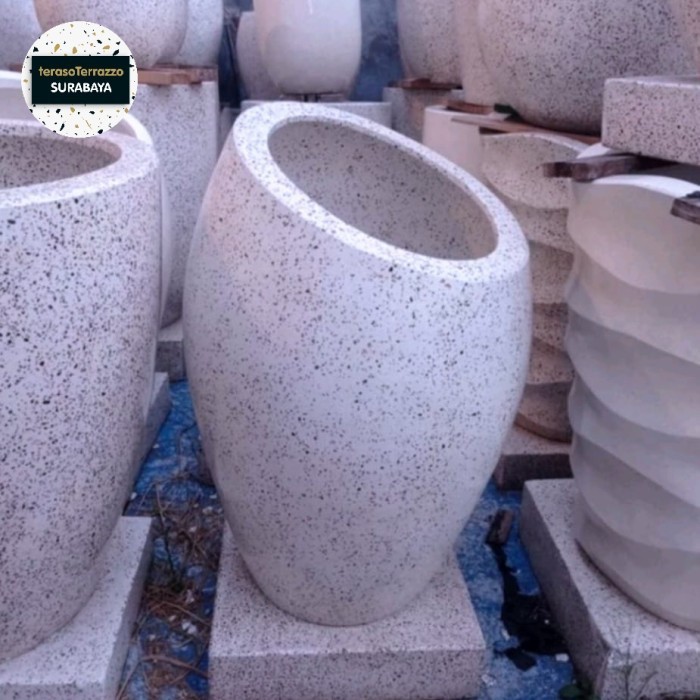 Putih Model Iris Besar Gentong/Bak Mandi Teraso / Terazzo Terlaris