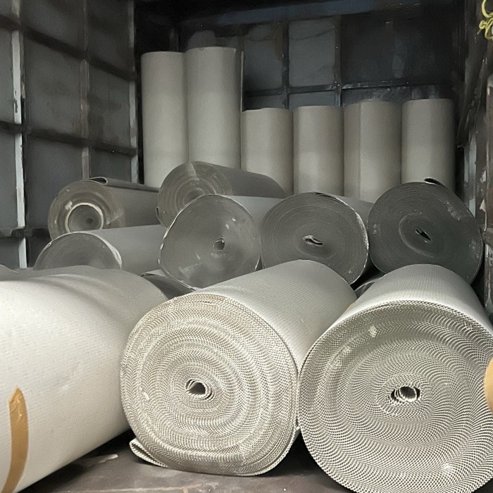 

Kardus Gulungan / Kardus Roll/ Single Face L 120 Cm Terlaris