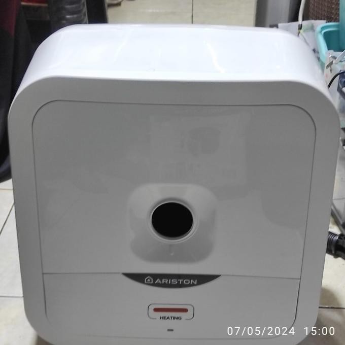 MESIN SAJA ARISTON WATER HEATER PEMANAS AIR LISTRIK ANDRIS 2 B 10 L ORIGINAL 0811T