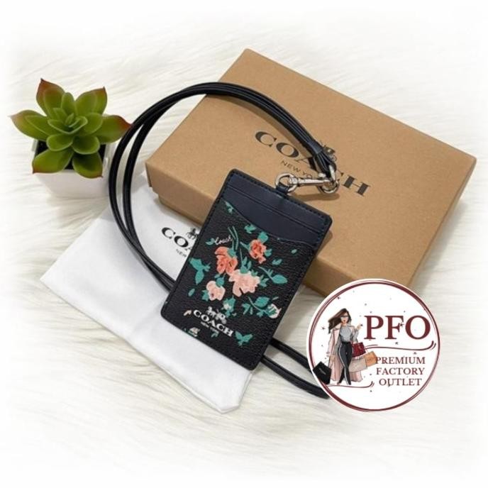 

NEW Gantungan Lanyard CH 91792 Rose Bouquet Print Midnight Navy