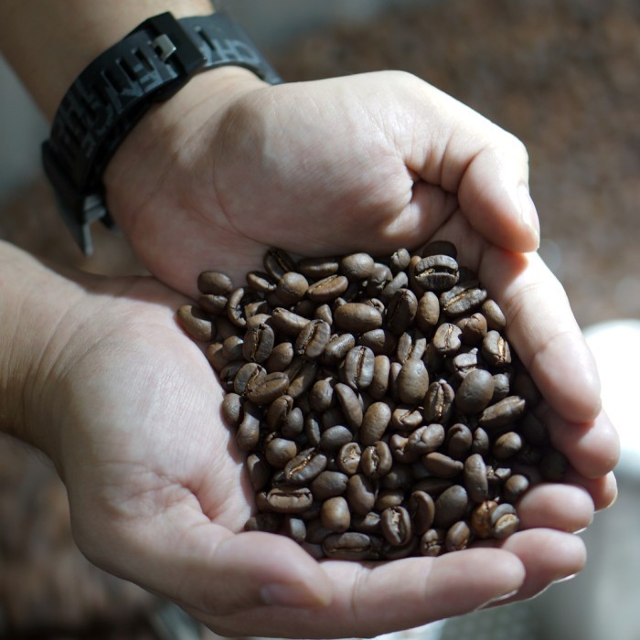 

Roasted Beans Kopi Arabica Papua Premium1KgMedium Roast