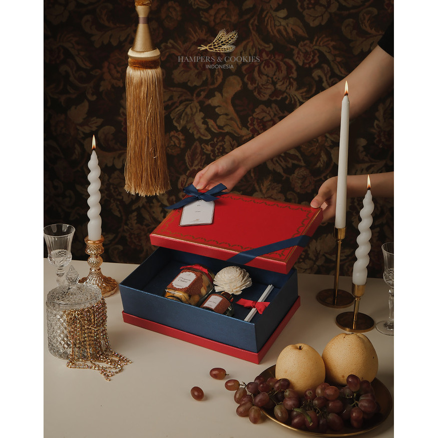 

Natal Tivoli Red Hampers Christmas Parcel - Tivoli Classic Limited