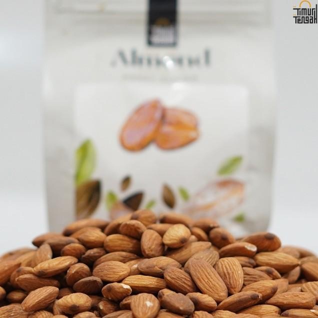

Kacang Almond Kupas Roasted Timur Tengah Almond Whole Panggang