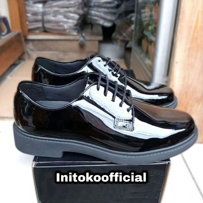 Sepatu Polisi Pdl Pdh Satpam Satpol Pp Formal Pria / Tni Dishub Security 01 Dt01 Kilap Kilat Pantofe