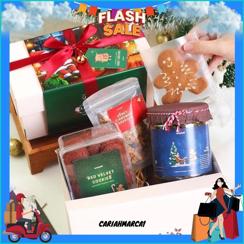 

Hampers Natal / Christmas Hampers - Semi Hardbox - Red Velvet Cookies + Oatmeal Cookies + Ginger Bread Cookie + Granola + Free Kartu + Pita + Lonceng + Voucher + Bubble Wrap | Luckybite Murah