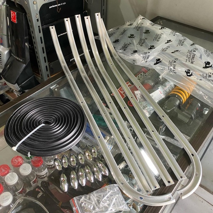 List Triplang set fa italia original vespa super sprint vbb