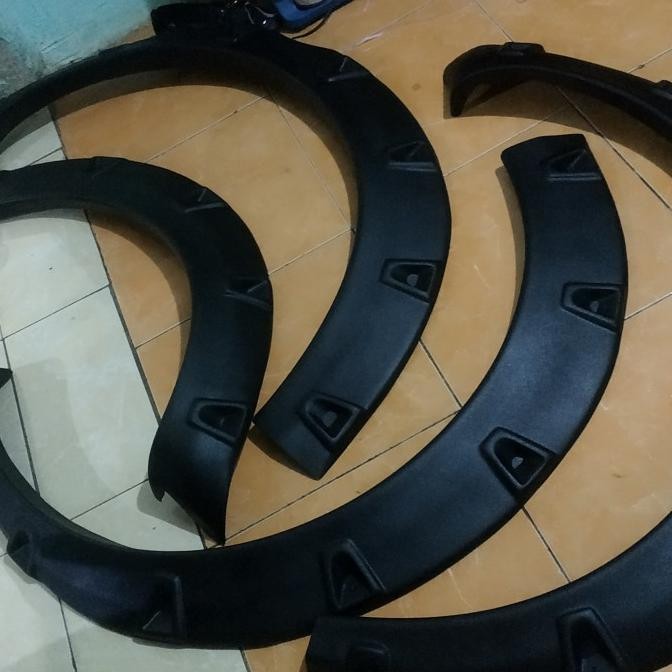 Over Fender Triton 2014_2019