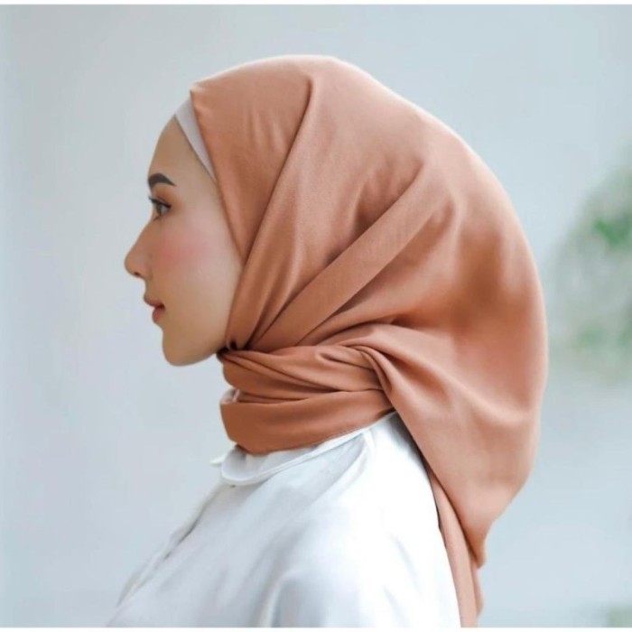 Hijab Paris Jadul Segi Empat Paris JadulParis Jadull/Kerudung Segi Empat Paris Jadul/Paris