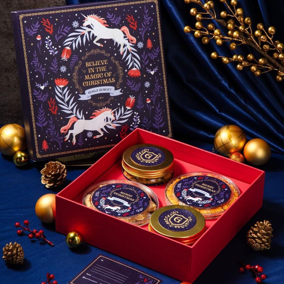 

Hampers Natal GOELA SEMOET - Christmas Hampers Parcel Natal Kue Kering