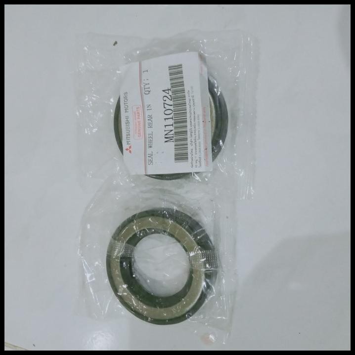 TERMURAH SEAL RODA BELAKANG DALAM MITSUBISHI TRITON MN110724 