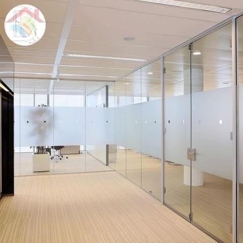 Partisi kaca kantor Partisi kaca ruang Partisi kaca temper alumunium