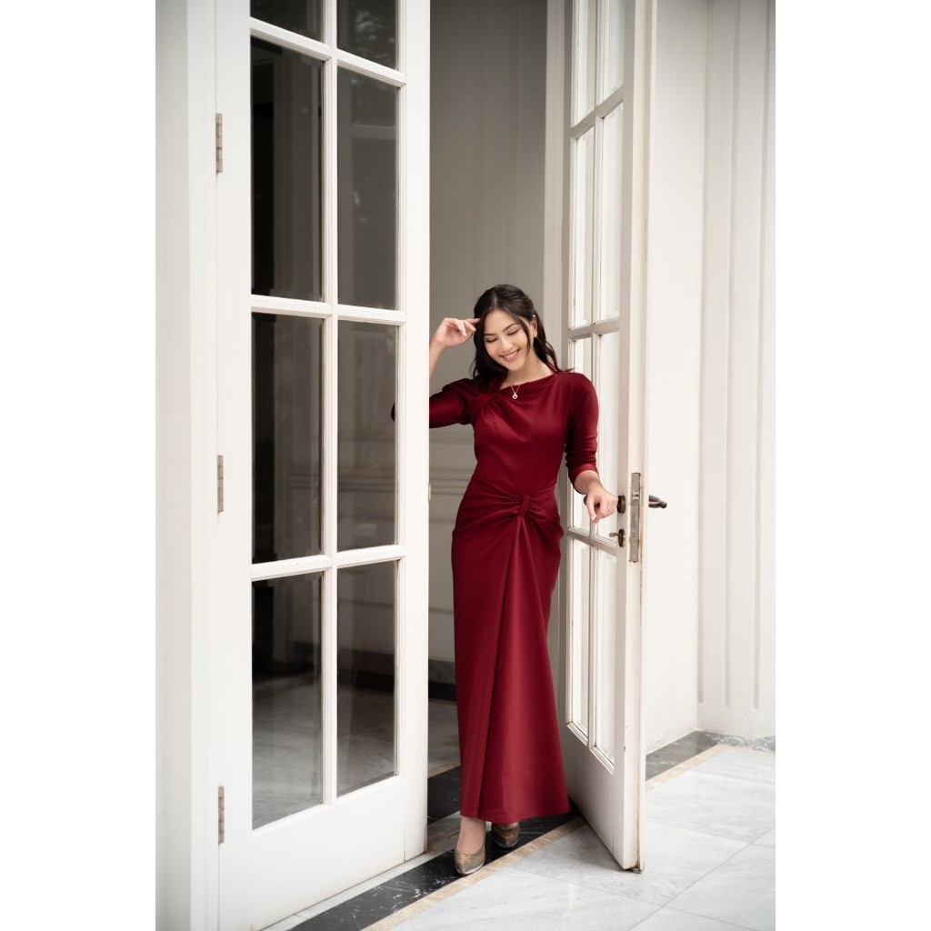 Mila Long Dress Maroon Atvezzo Dress