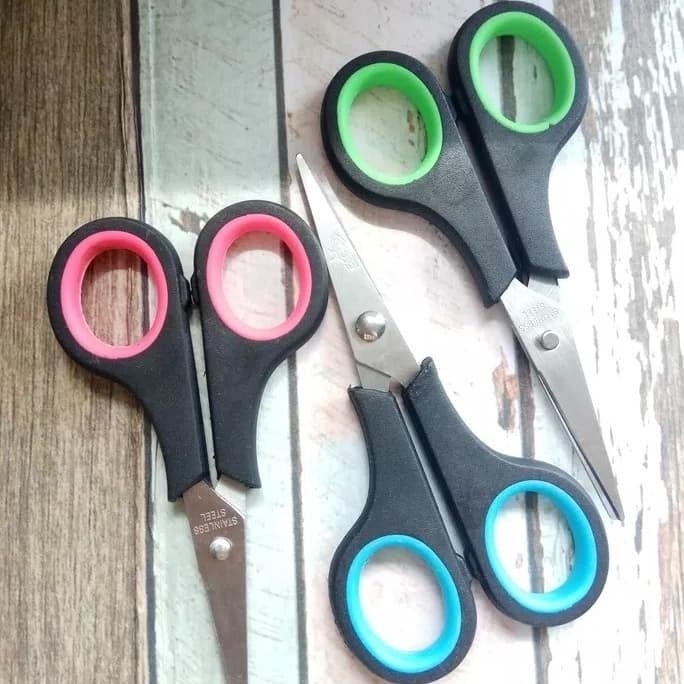 

Flash Sale Gunting kecil Murah HW4