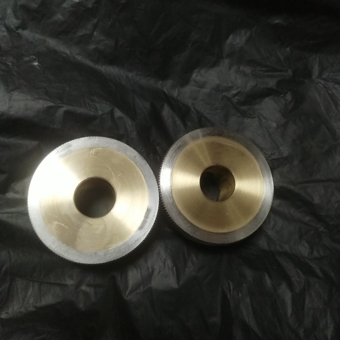 

ROLL TARIK KUNINGAN lobang AS 17mm