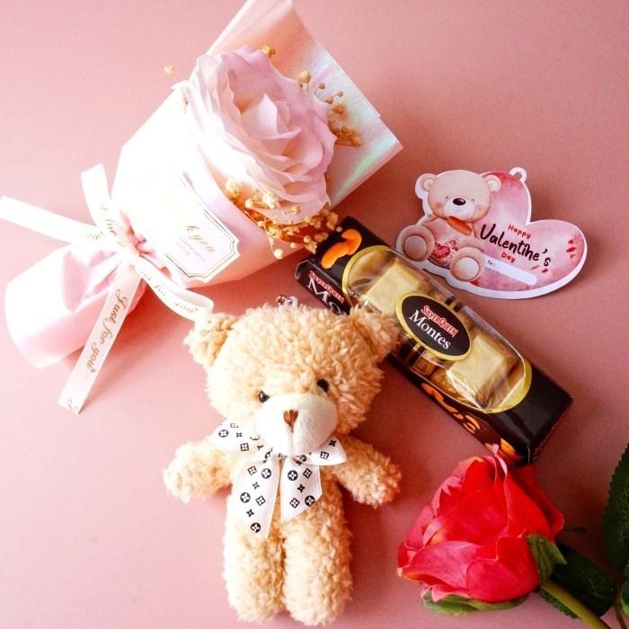 

Kado valentine coklat bunga valentine boneka valentine gift kado