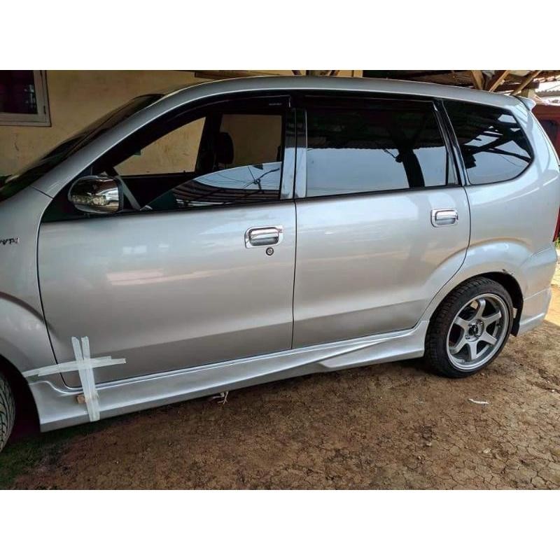 Bodykit Samping Avanza