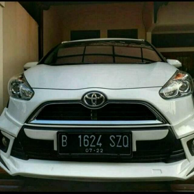 Bodykit Sienta Modelista