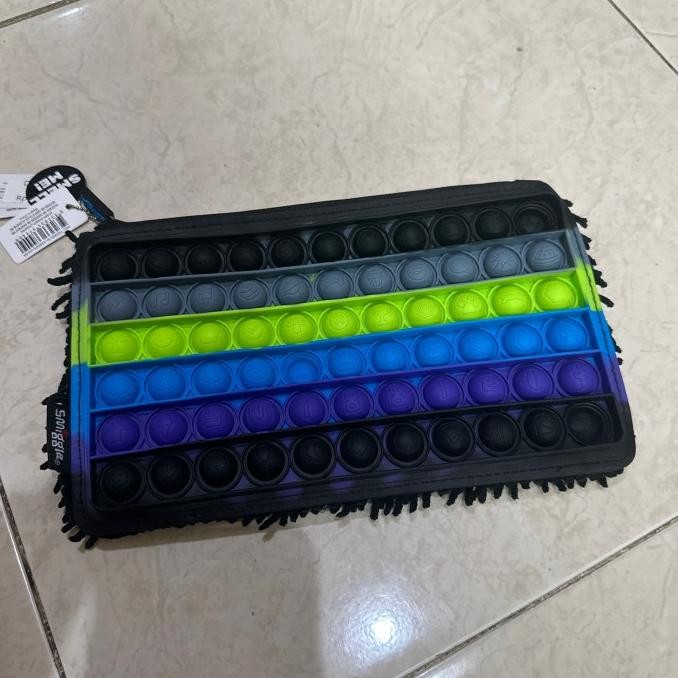 

Smiggle Pencil Case Popits original