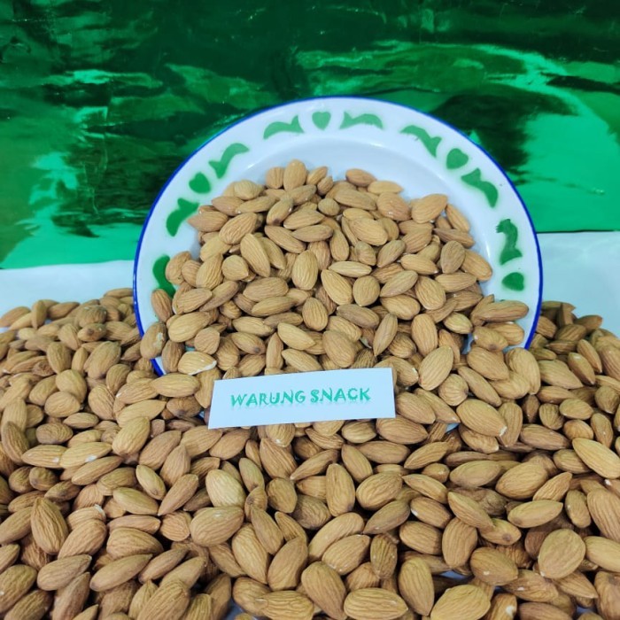 

Goofy - Kacang Almond Mentah Kupas Merk Blue Diamond 250Gr