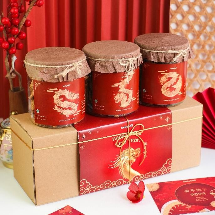 

Hampers Imlek / CNY Hampers / Parcel Imlek - Oatmeal Cookies 3 Jar + FREE KARTU + TALI + VOUCHER + BUBBLE WRAP | LUCKYBITE
