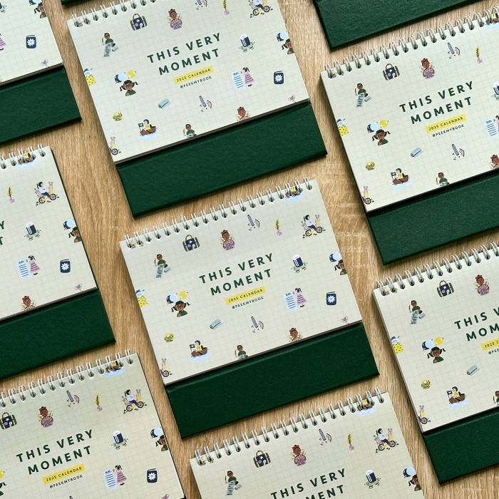 

Desk Calendar Peekmybook / Kalender Meja Unik Murah Berkualitas
