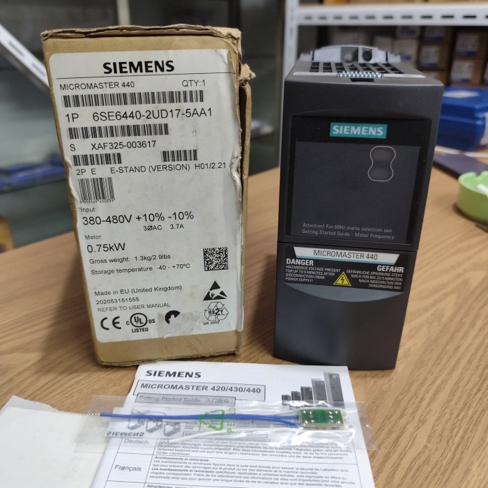 HARGA DISC - SIEMENS MICROMASTER 440 6SE6440-2UD17-5AA1 0,75kw 380-480V Original