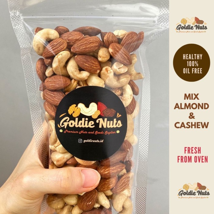 

Ready Mix Kacang Almond Mete Mede Panggang / Roasted Almond Cashew 500G