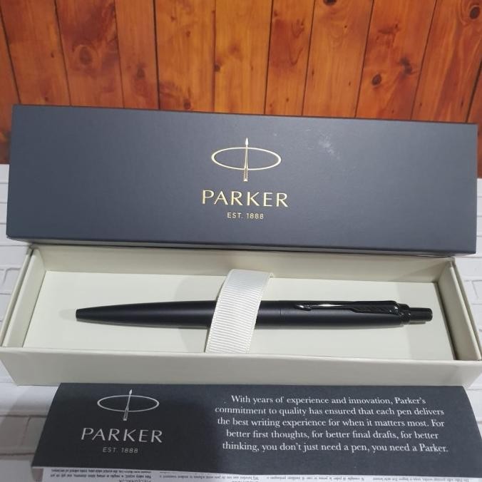 

Pulpen Parker Jotter XL Matte Black