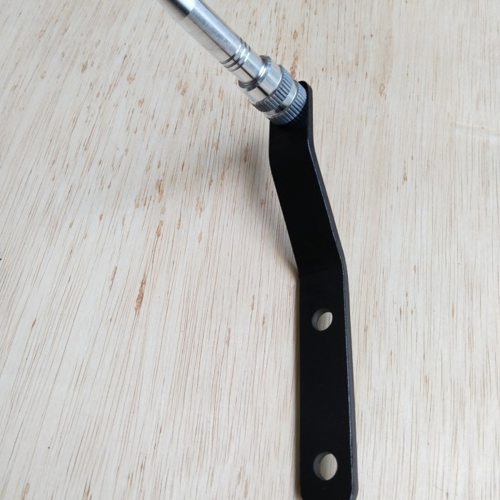 antena motor / tiang bendera motor universal