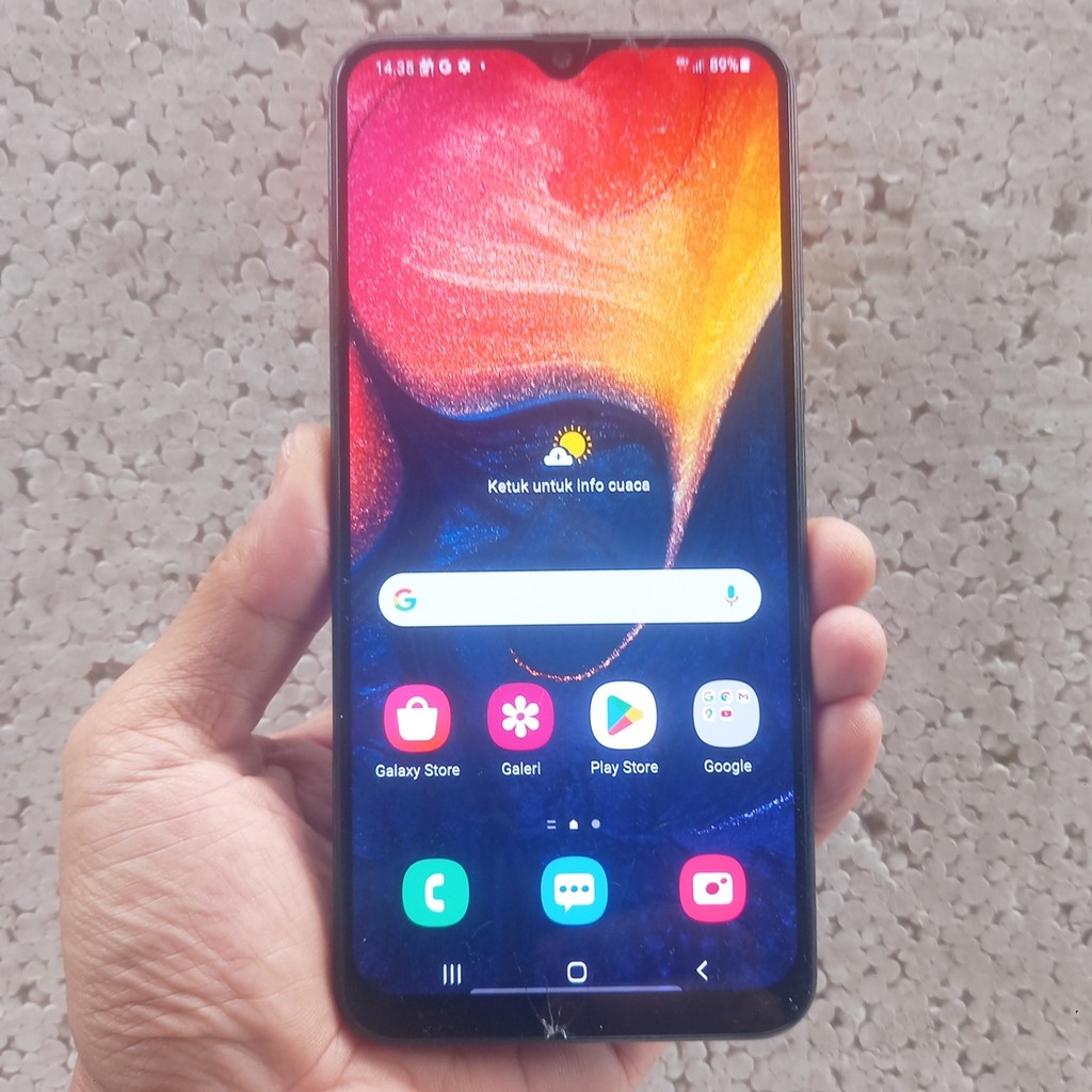 Handphone Hp Samsung Galaxy A50 Ram 4/64 Bekas Second Eks Garansi Resmi Sein