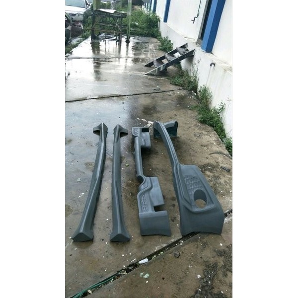 BODYKIT DEPAN YARIS BAKPAU 2012 2013 2011 TRD