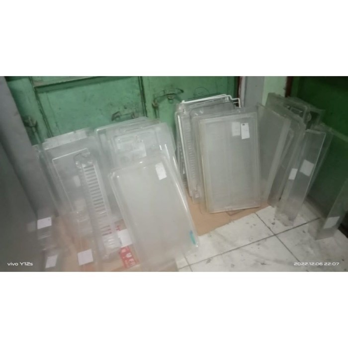 READY STOCK RAK KULKAS RAK IKAN KULKAS SANYO L