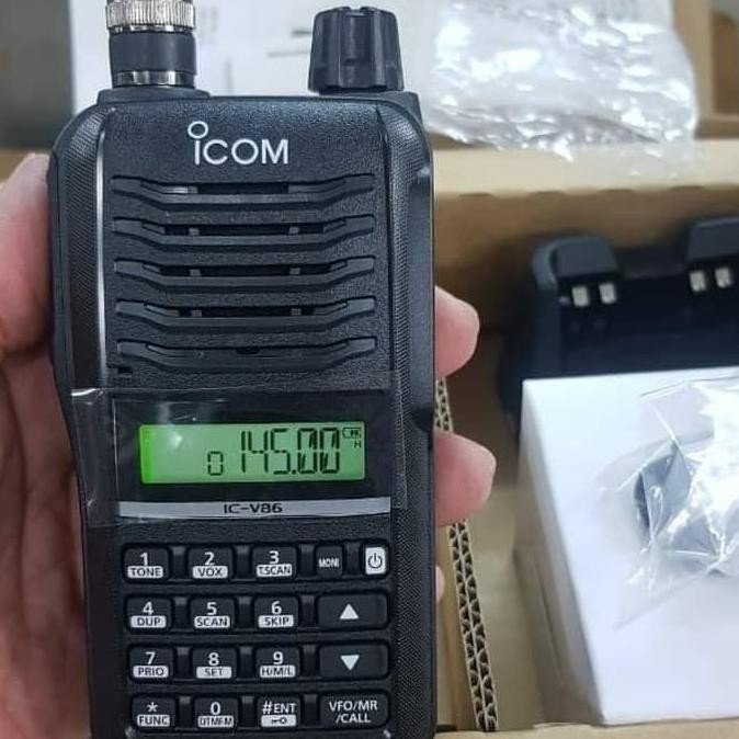 HT ICOM V86 Original Japan