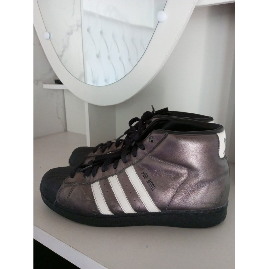 SEPATU ADIDAS PROMODEL